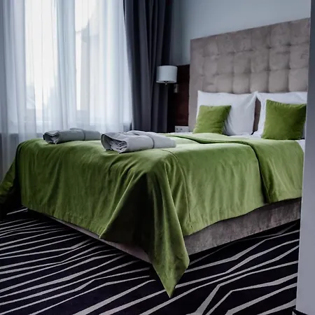 No1 Restauracja Sniadanie I Parking W Cenie! 4*