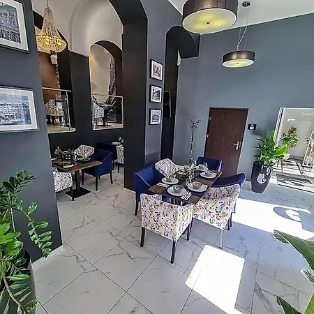 No1 Restauracja Sniadanie I Parking W Cenie! Bed & Breakfast Leszno (Greater Poland)