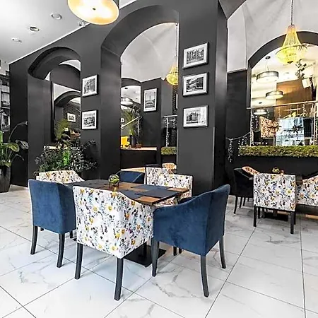 No1 Restauracja Sniadanie I Parking W Cenie! Bed & Breakfast 4*