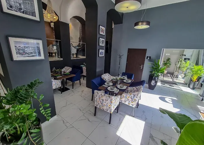 Bed & Breakfast No1 Restauracja Sniadanie I Parking W Cenie! Leszno (Greater Poland)