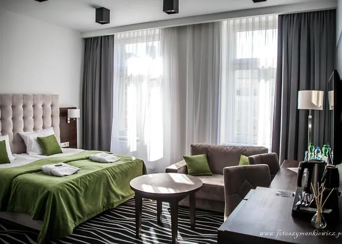 Bed & Breakfast No1 Restauracja Sniadanie I Parking W Cenie! 4*