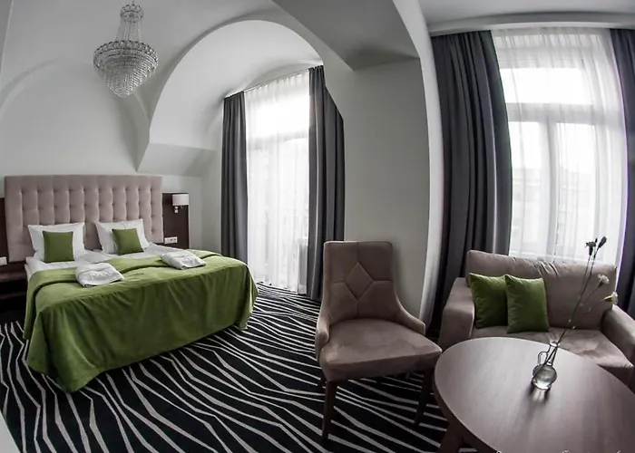 No1 Restauracja Sniadanie I Parking W Cenie!