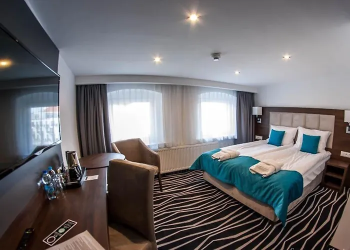 No1 Restauracja Sniadanie I Parking W Cenie! Bed & Breakfast 4*