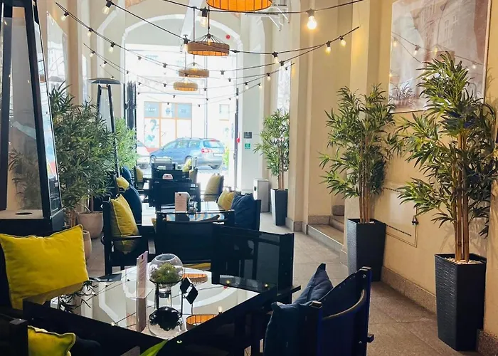 No1 Restauracja Sniadanie I Parking W Cenie! 4*