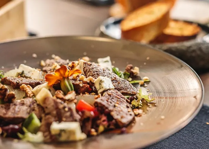 No1 Restauracja Sniadanie I Parking W Cenie! Bed & Breakfast 4*