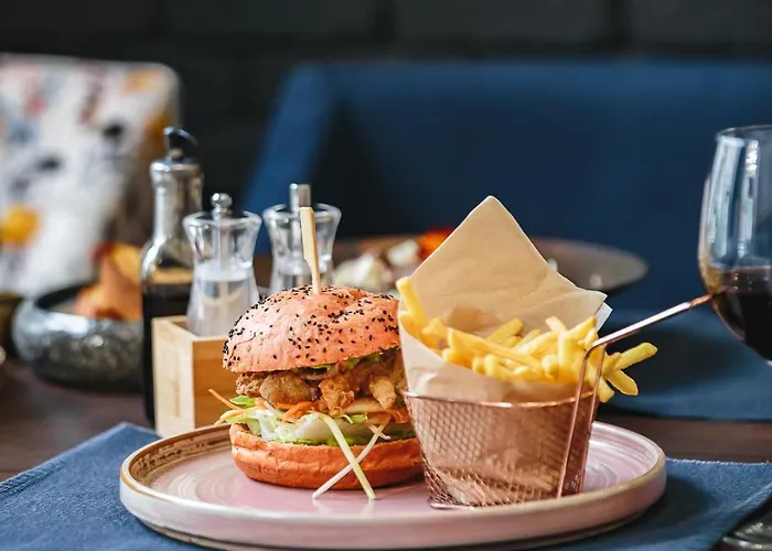 Bed & Breakfast No1 Restauracja Sniadanie I Parking W Cenie! 4*